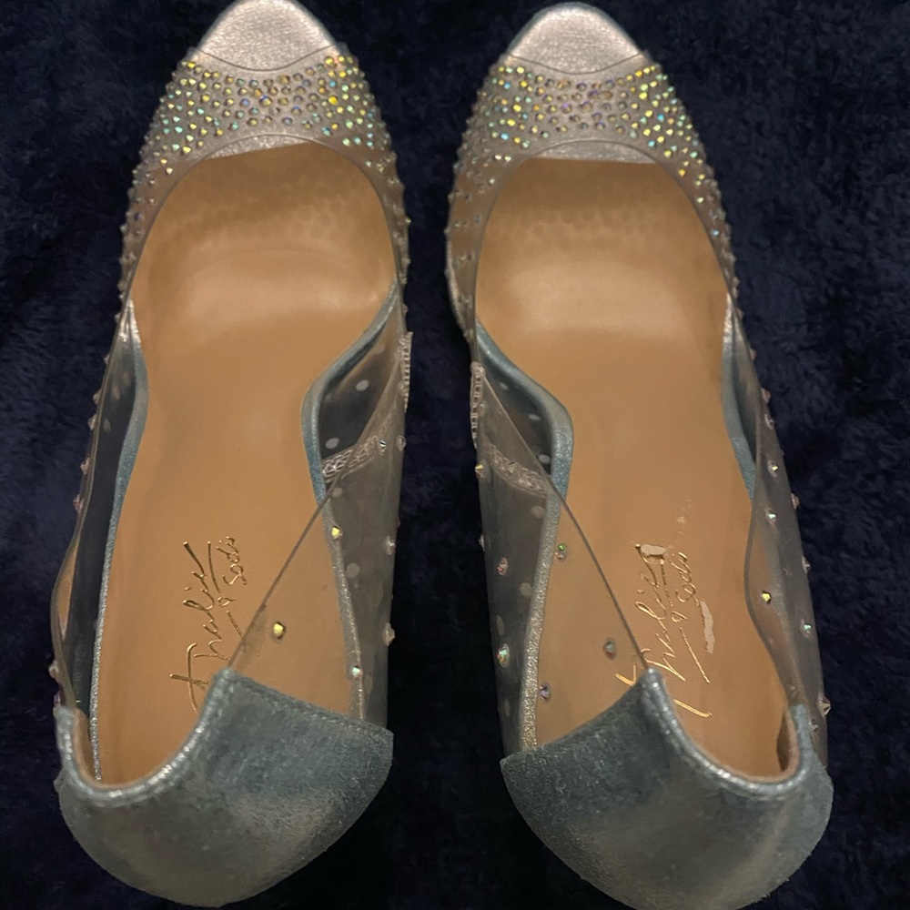 High Heel Pumps